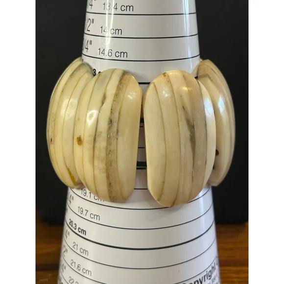 Women's fabulous bone stretch Bracelet One Size Beige - Picture 7 of 8